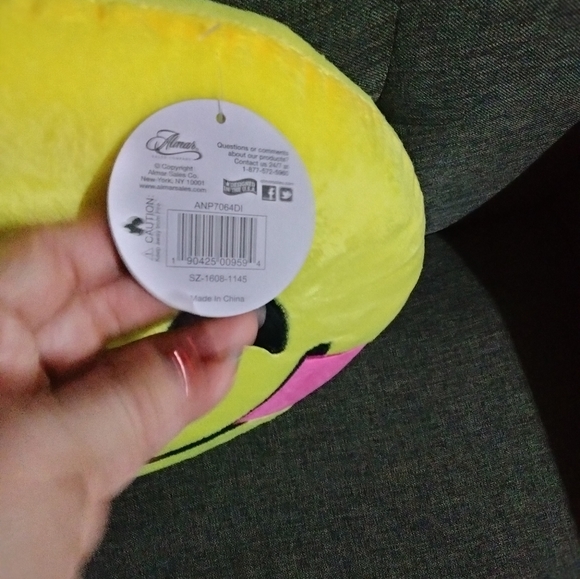 Emoji Pillow Yum Expression Yellow Plush Pillow Smiley Face Tongue Out Emoticon - Picture 3 of 3